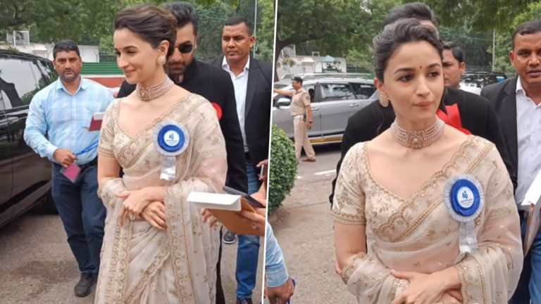 Alia Bhatt Rewears wedding Saree: आलिया भट्ट ने लग्नातील Sabyasachi ची साडी पुन्हा नव्याने नेसत स्वीकरला नॅशनल अवॉर्ड; पहा फोटोज