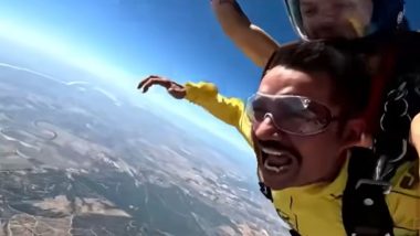 Skydiving Experience: पोलीस अधिकारी Vishwas Nangre Patil यांनी पहिल्यांदा केले स्कायडायव्हिंग; शेअर केला थरारक अनुभवाचा व्हिडिओ (Watch)