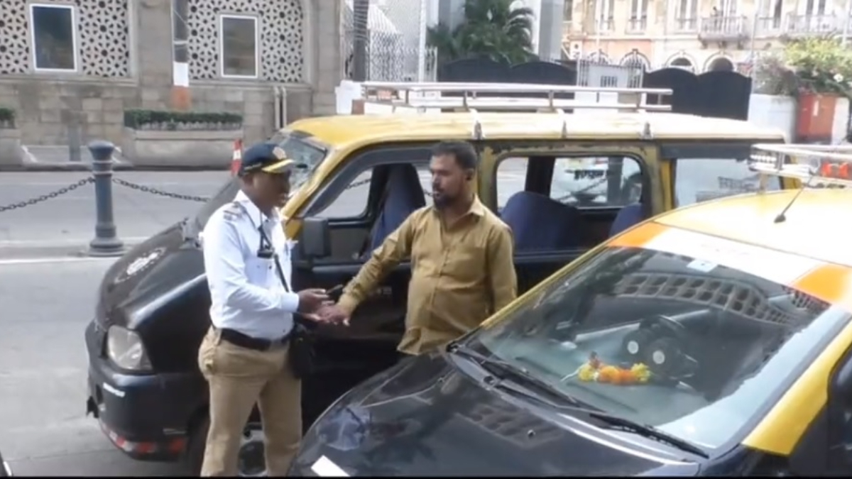 Mumbai Traffic Police: नववर्षाच्या पूर्वसंध्येला वाहतूक नियमांचा भंग, 89 लाख रुपयांचा दंड; मुंबई ट्रॅफीक पोलिसांची कारवाई