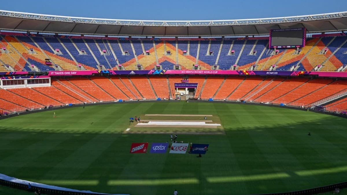 RCB vs PBKS IPL 2025 Final: आयपीएलच्या फायनल मॅच आधीच नरेंद्र मोदी स्टेडियमच्या मुख्य प्रवेशद्वाराजवळ दुर्घटना; गॅस सिलिंडरचा स्फोट, आग नियंत्रणात (Video)