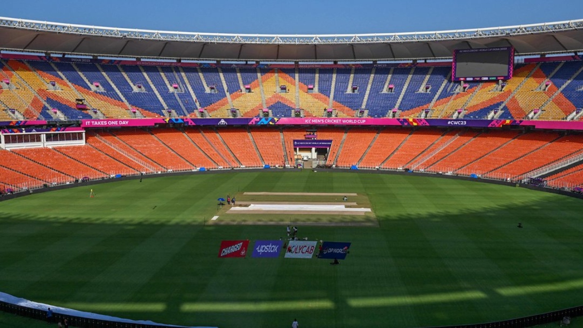 Narendra Modi Stadium Pitch: अहमदाबादच्या खेळपट्टीवर कोण गाजवेल वर्चस्व? फलंदाज की गोलंदाज? खेळपट्टीचा अहवाल जाणून घ्या