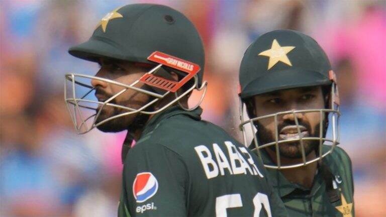 IND vs PAK World Cup 2023 Live Score Update: दोन विकेट गमावून पाकिस्तानची धावसंख्या 100च्या पुढे, भारत तिसऱ्या विकेटच्या शोधात