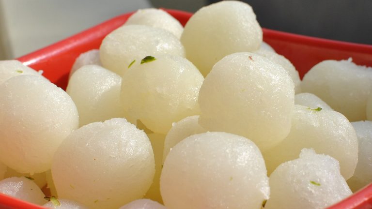 Fight For Rasgulla In Marriage: लग्नसमारंभात रसगुल्ल्यांवरून भांडण, सहा जण जखमी, गुन्हा दाखल