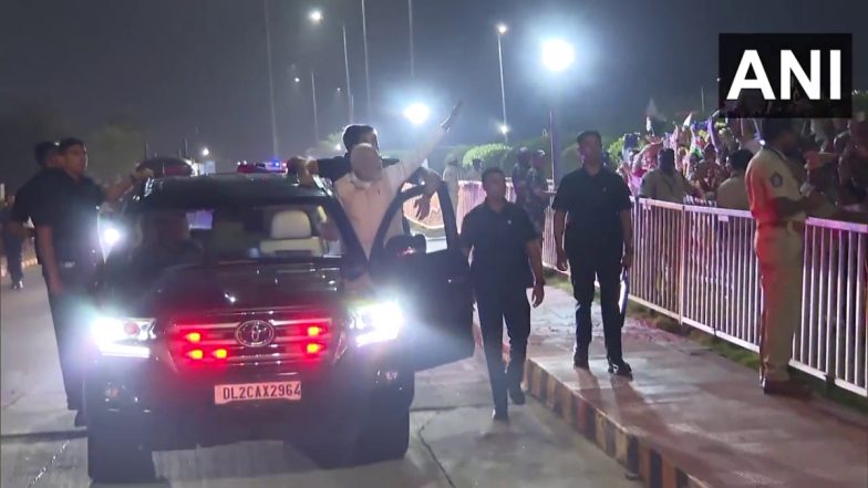 PM Modi Road Show: तिरुपतीमध्ये PM मोदींचा रोड शो, समर्थकांची मोठ्या प्रमाणावर गर्दी