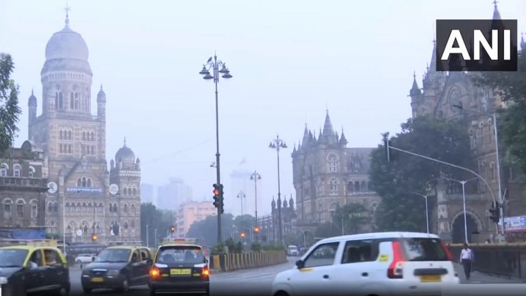 Mumbai AQI: हवेची गुणवत्ता खालावली, मुंबईतील मरीन ड्राईव्ह, सीएसटी परिसरात धुक्याचा थर, (Watch Video)