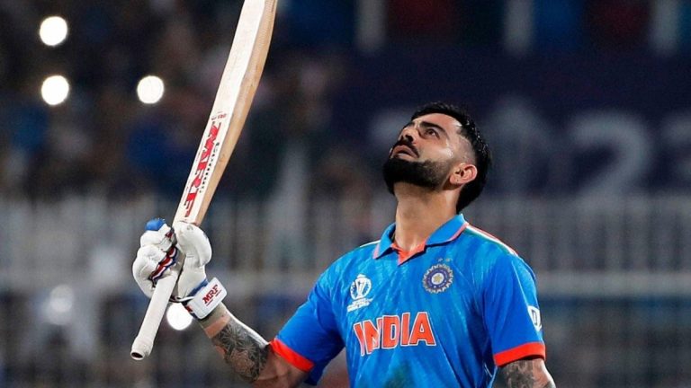 Virat Kohli Century: विराट कोहलीने वनडेत झळकावले 50 वे शतक, भारताची धावसंख्या 300 धावांच्या पुढे