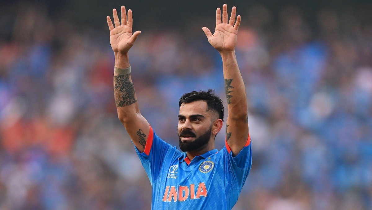 Virat Kohli 50th Century Celebration Video: विराट कोहलीने शतकाचे ...