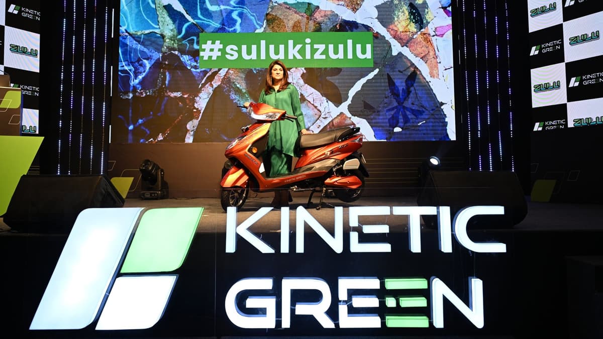 Kinetic Green ने भारतीय बाजारात लाँच केली Zulu Electric Scooter; जाणून घ्या किंमत आणि खास वैशिष्ट्ये