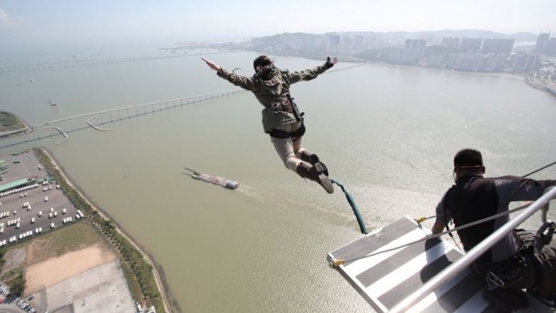 Macau Tower Horror: मकाऊ टॉवरवरून 233 मीटर बंजी जंप पूर्ण केल्यानंतर जपानी पर्यटकाचा मृत्यू: Reports