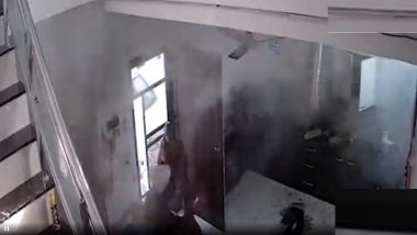 Pressure Cooker Explodes in Punjab: स्वयंपाकघरातील प्रेशर कुकरचा स्फोट, पंजाब राज्यातील पटियाला येथे (Watch Video)