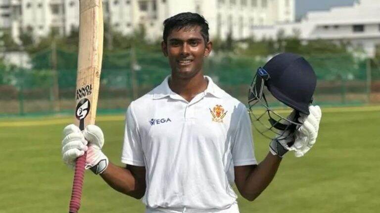 Prakhar Chaturvedi ची ब्रायन लारा सारखी खेळी, देशांतर्गत क्रिकेटमध्ये रचला नवा विक्रम