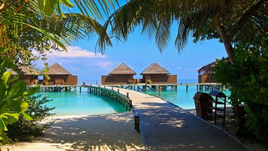 India-Maldives row: इंडियन चेंबर ऑफ कॉमर्सचे टूर आणि फ्लाइट ऑपरेटरना मालदीवचे प्रमोशन थांबवण्याचे आवाहन