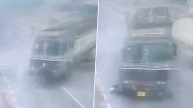 Uttar Pradesh Accident Video: रस्ता ओलांडताना ट्रकने तरुणाला चिरडले, अति धुक्यांमुळे अपघात; उन्नाव येथील घटना