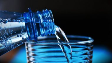 Nanoplastics in Bottled Water: बाटलीबंद पाणी पीत असाल तर व्हा सावध! निर्माण होऊ शकतात आरोग्याच्या समस्या, आढळले लाखो प्लास्टिकचे कण