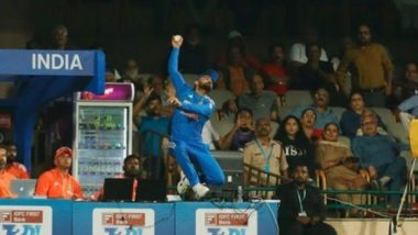 तिसर्‍या T20 मध्ये Virat Kohli चा दिसला सुपरमॅन अवतार, षटकार वाचवण्यासाठी केला असा प्रयत्न, सगळे झाले थक्क झाले, Watch Video