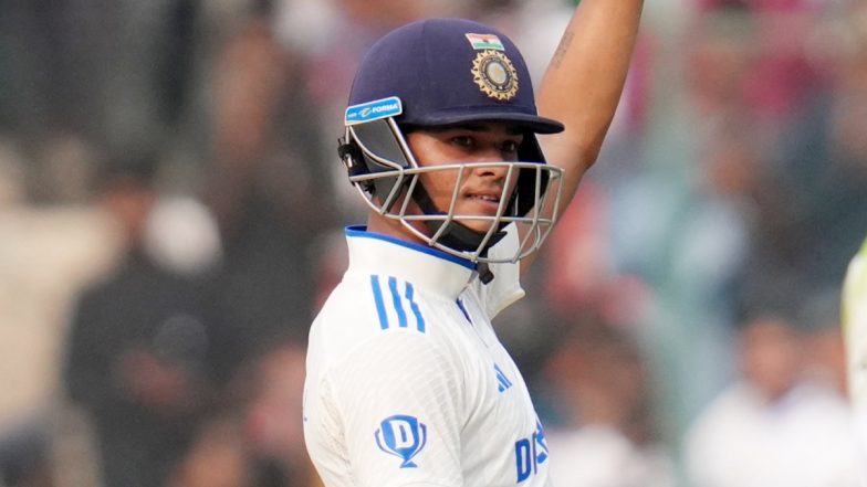 Yashasvi Jaiswal New Record: यशस्वी जैस्वालने पहिल्याच कसोटीत केला अनोखा विक्रम, 'या' प्रकरणात रोहित शर्मा आणि वीरेंद्र सेहवागला टाकले मागे