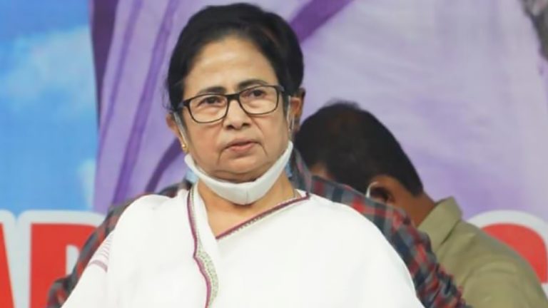 CM Mamata Banerjee Dancing Video: ममता बॅनर्जी यांचा आदिवासींसोबत नृत्य; व्हिडिओ व्हायरल, पाहा व्हिडिओ