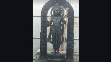 Ram Lalla's Face Revealed: भाळी टिळा, हाती धनुष्य आणि स्मितहास्य देणार्‍या 5 वर्षाच्या भगवान श्रीरामाचे इथे पहा लोभस रूप! (View Pic)