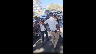 Bengaluru Shocker: विनाहेल्मेट प्रवास करणाऱ्या दुचाकीस्वाराकडून वाहतुक पोलिसाला चावा (Watch Video)