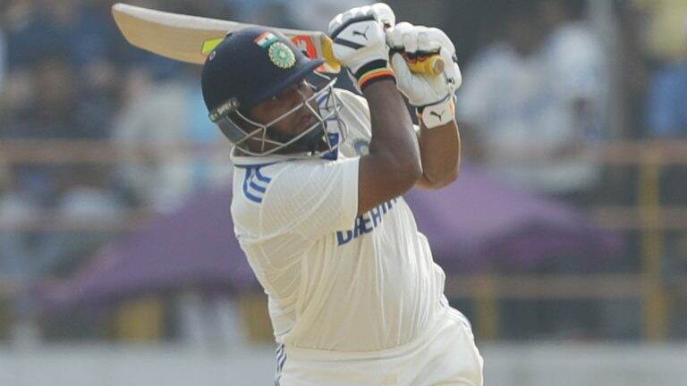 IND vs ENG 5thTest Day 2 Live Score Update: भारताला चौथा धक्का, 56 धावांवर सरफराज बाद; बशीरने घेतली विकेट