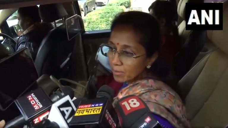 Supriya Sule On NCP Dispute: आम्ही आशावादी! राष्ट्रवादीबद्दलच्या निवडणूक आयोगाच्या निर्णयाविरोधात सुप्रीम कोर्टात जाऊ- सुप्रिया सुळे (Watch Video)