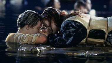 Titanic Props Auction: टायटॅनिक चित्रपटामधील प्रॉप्सचा झाला लिलाव; रोझचा जीव वाचवणाऱ्या फळीची कोट्यावधी रुपयांना विक्री