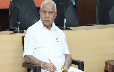 BS Yediyurappa booked under POCSO: कर्नाटकचे माजी मुख्यमंत्री बी एस येदियुरप्पा यांच्याविरूद्ध 17 वर्षीय मुलीचं लैंगिक शोषण केल्याचा आरोपाखाली गुन्हा दाखल