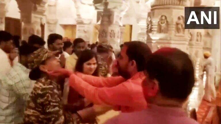 Ram Mandir Holi Celebration: राम मंदिरात होळीचा सण, भाविकांनी एकमेकांना रंग लावून केला साजरा, पाहा व्हिडिओ