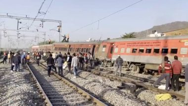 Rajasthan Rail Accident: Sabarmati-Agra Cantt ट्रेनचे चार डब्बे इंजिन सह रेल्वे रूळावरून घसरले