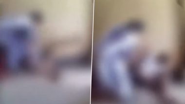Teacher Beating Student: वर्गात शिक्षिकाने केली विद्यार्थ्याला बेदम मारहाण, धक्कादायक Video समोर