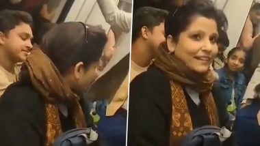 Delhi Metro Viral Video: दिल्लीच्या मेट्रोत महिलेचे अनुचित वर्तन, जबरदस्तीने पुरुषाच्या मांडीवर बसून केला प्रवास