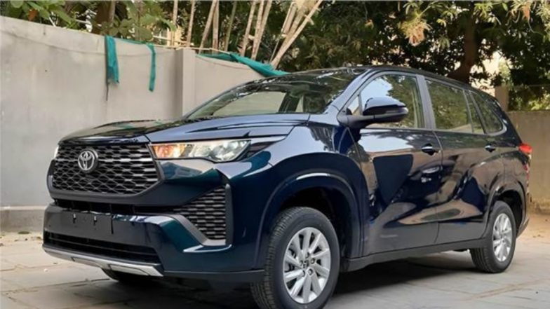 Toyota ने लॉन्च केली Innova Hycross GX (O) Variant; इथे पहा त्याच्या किंमती