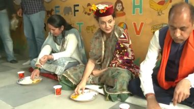 हिमाचलच्या मंडीमध्ये BJP उमेदवार कंगना राणौतने राज्याचे माजी मुख्यमंत्री जयराम ठाकूर यांच्यासोबत जमिनीवर बसून केले जेवण, व्हिडिओ व्हायरल