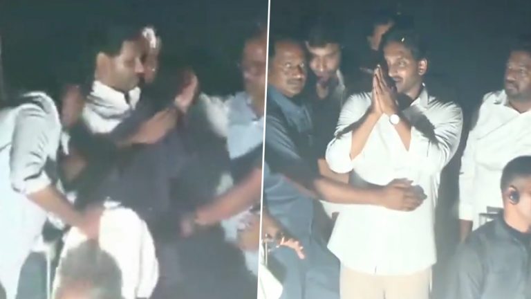 Andhra CM Jagan Mohan Reddy: आंध्र प्रदेशचे मुख्यमंत्री वायएस जगन मोहन रेड्डी यांच्या ताफ्यावर दगडफेक