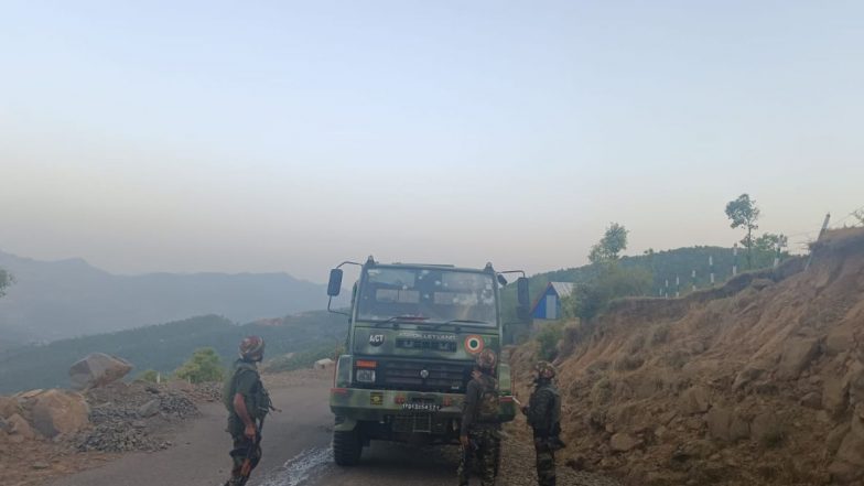 Terrorist Attack In Jammu Kashmir: पुंछ येथे भारतीय हवाई दलाच्या ताफ्यावर दहशतवाद्यांचा हल्ला; अनेक जवान जखमी