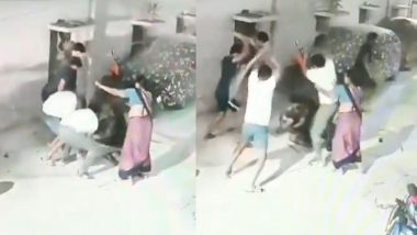 Hyderabad Shocker: पाळीव कुत्रा घरात शिरला म्हणून त्याच्या मालकासह पत्नीवर लाठी हल्ला; घटना CCTV मध्ये कैद (Watch)