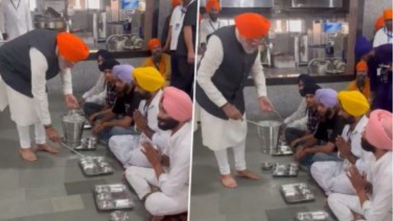 PM Modi Serve Langar at Gurudwara: पंतप्रधान मोदी पटना साहिब गुरुद्वारा मध्ये नथनस्त; डोक्यावर पगडी, लंगरमध्ये सेवा करतानाचा व्हिडीओ व्हायरल (Watch Video)