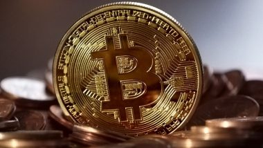 Bitcoin Crashes: क्रिप्टो गुंतवणूकदारांना झटका; बिटकॉइनच्या किमतीत मोठी घसरण
