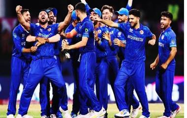 Afghanistan Qualify for Semifinal: T20 च्या इतिहासात अफगाणिस्तान पहिल्यांदाच सेमी फायनल साठी पात्र, बांगलादेशचा 8 धावांनी केला पराभव, ऑस्ट्रेलिया सपर्धेतून बाहेर