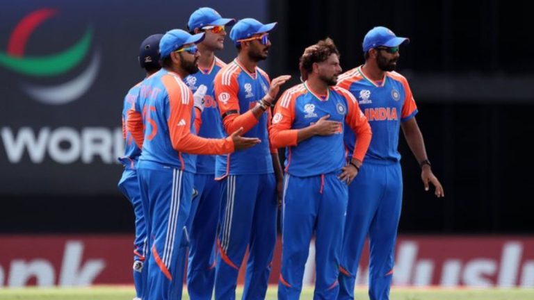 IND vs AUS T20 WC 2024 Super 8 Live Score Update: कुलदीप यादवने ऑस्ट्रेलियाला दिला तिसरा धक्का, ग्लेन मॅक्सवेला केले बाद