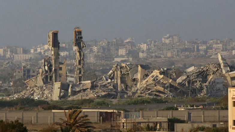 Isarel Hamas War: इस्त्रायलचा गाझातील शाळेवर बॉम्ब हल्ला; 30 नागरिकांचा मृत्यू, मृतांमध्ये लहान मुलांचा समावेश (Watch Video)