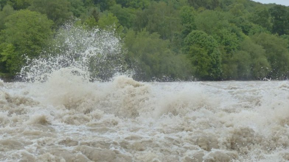 Maharashtra Weather Update: कमी दाबाच्या पट्ट्यामुळे 21 ते 24 मे दरम्यान अरबी समुद्र खवळण्याची शक्यता; मासेमारांनी व नागरिकांनी काळजी घेण्याचे आवाहन