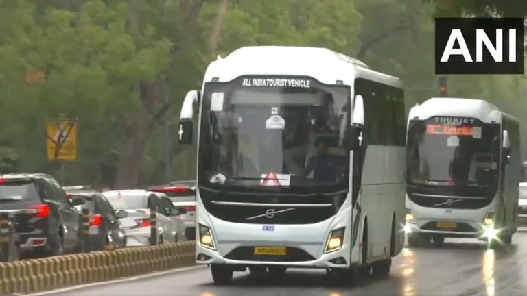 Team India T20 World Cup Celebration: पंतप्रधान Narendra Modi यांच्या भेटीनंतर मुंबई मध्ये  Victory Parade सह जंगी सेलिब्रेशनसाठी टीम इंडिया रवाना