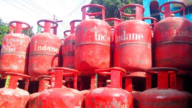 LPG Cylinder Prices Surge: व्यावसायिक एलपीजी सिलिंडर किमतीत वाढ; नवीन दर 1 ऑक्टोबरपासून लागू